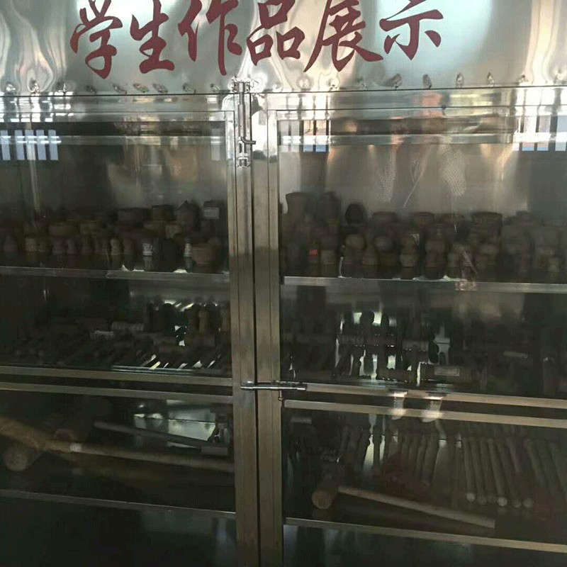 學生鑄件展示