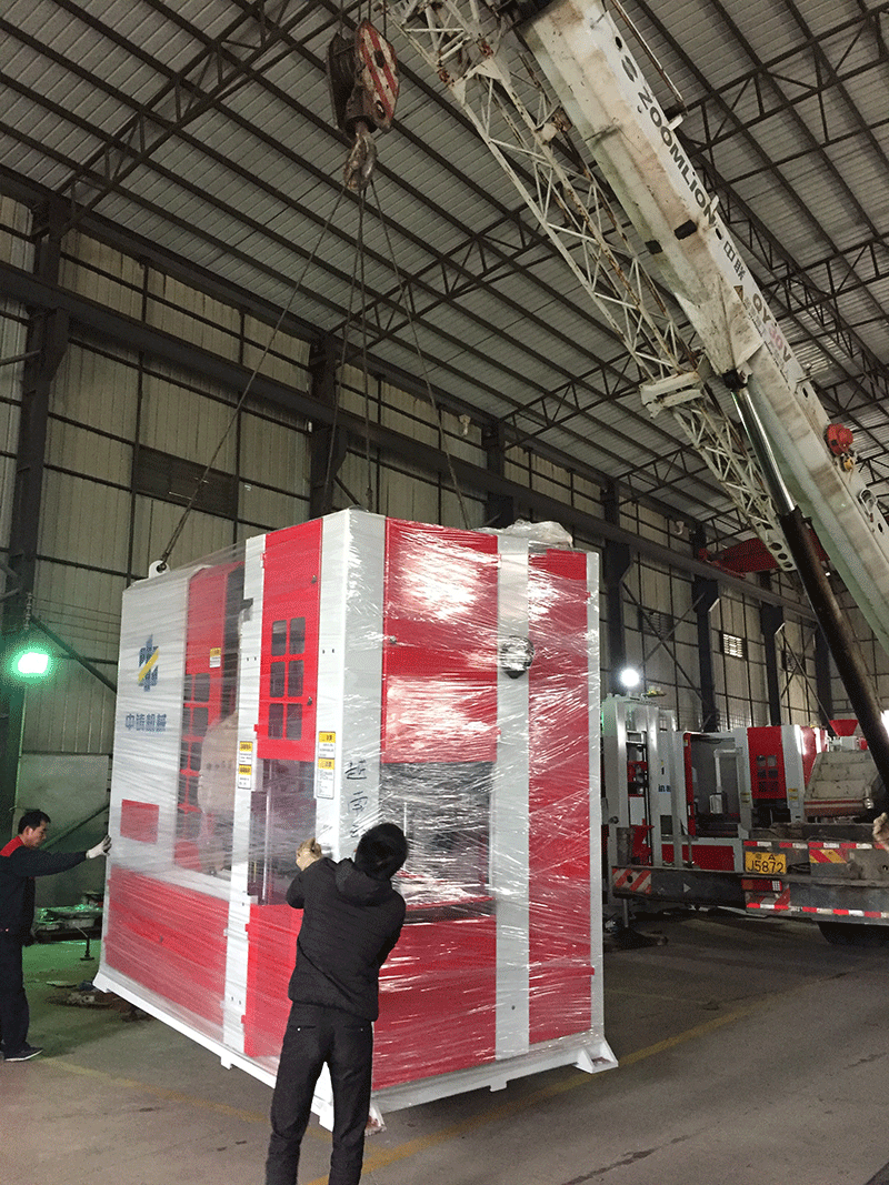 造型設備裝車發貨中 造型設備裝車發貨中