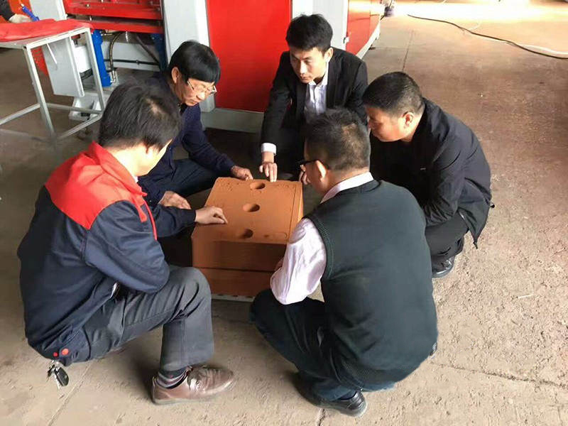 1747731720473321.jpg 1502158683789429-1.jpg